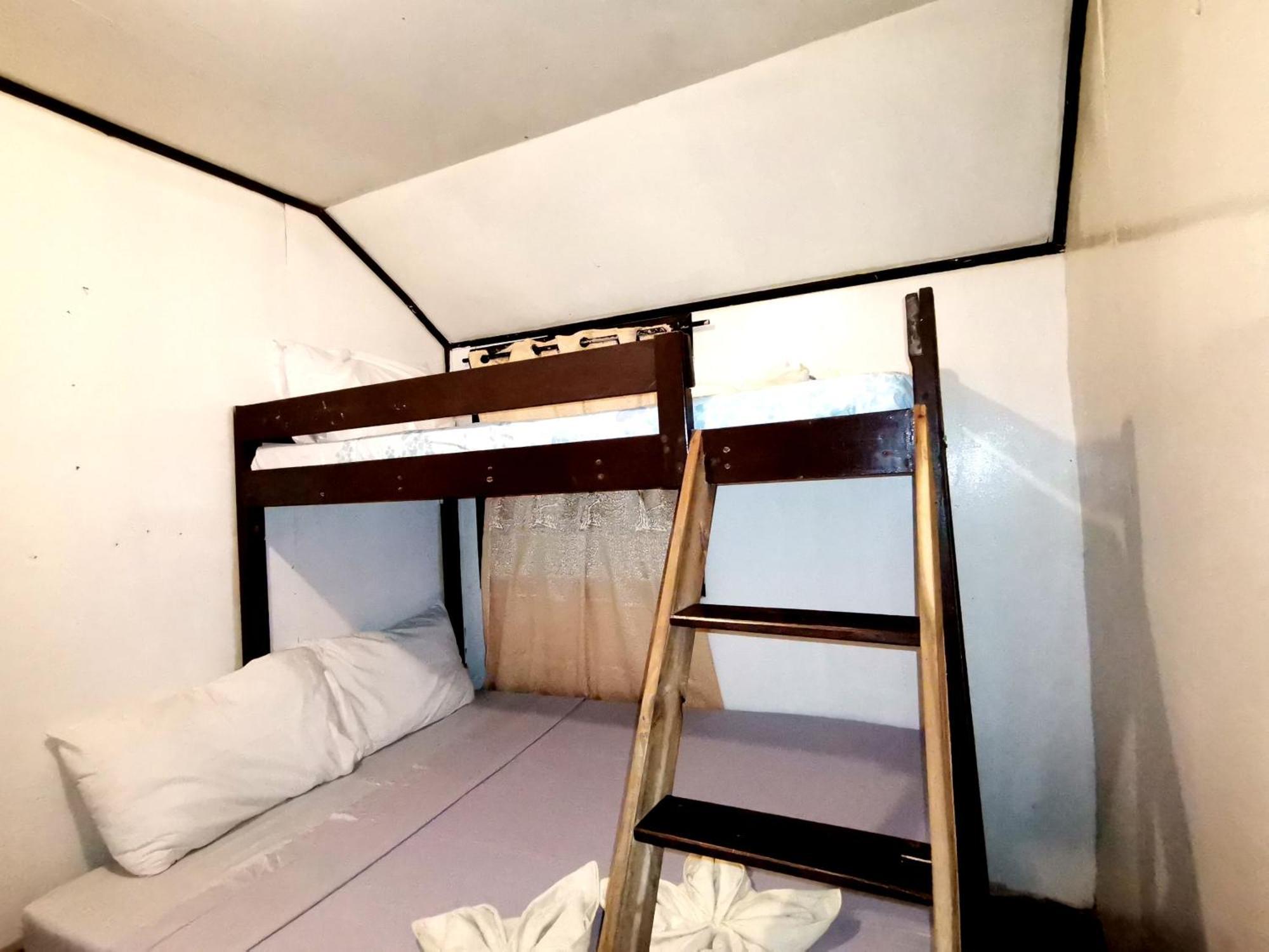 Villa Milanel Port Barton エクステリア 写真